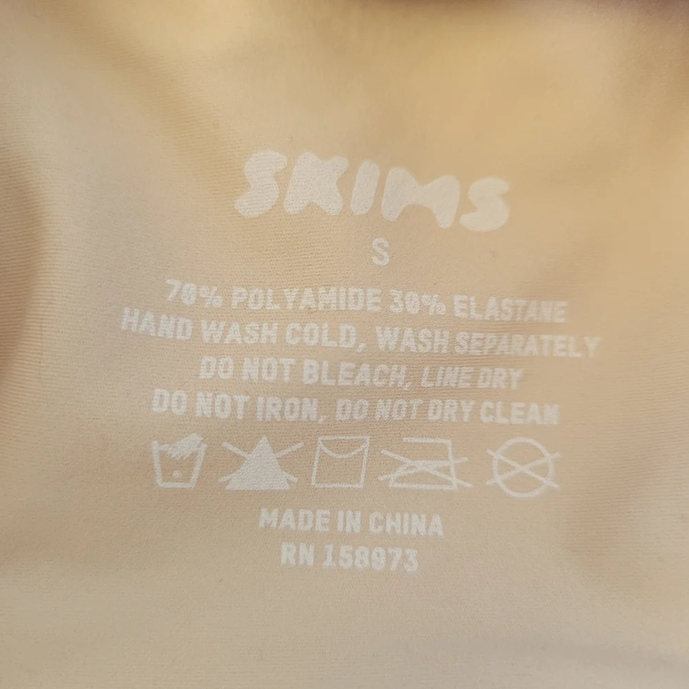 NEW SKIMS Naked Plunge Longline Bra Clay S - Picture 9 of 11